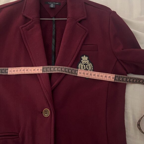 Tommy hilfiger jacket. - Picture 2 of 4